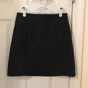 Ann Taylor Navy Suede Zipper mini skirt, size 2